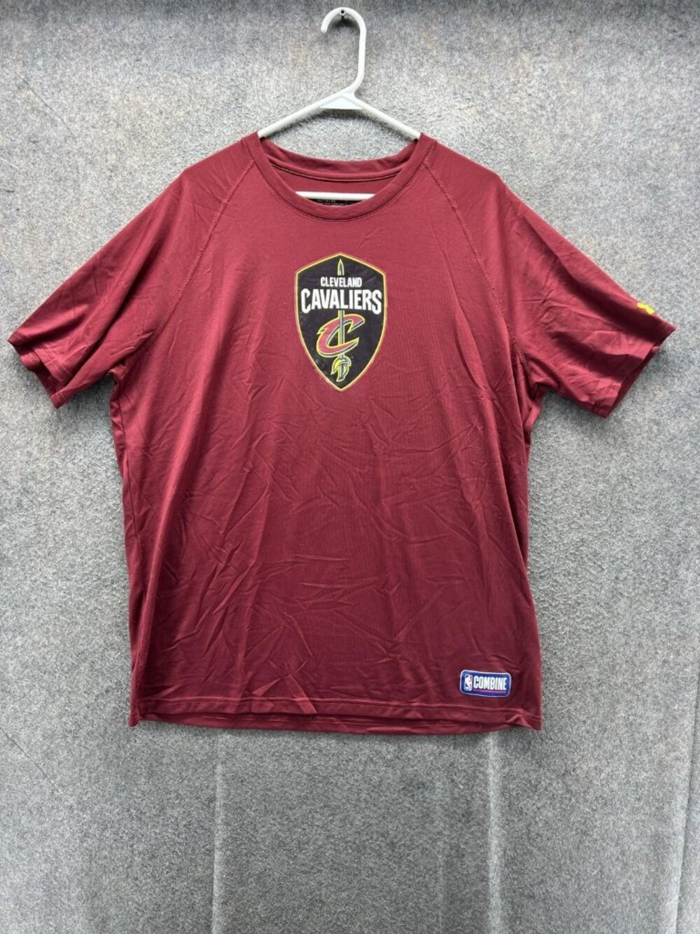 Cleveland Cavaliers Shirt Mens XL Red NBA Basketball Under Armour Combine